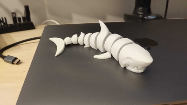 Tubarão Articulado em 3D - Image 2